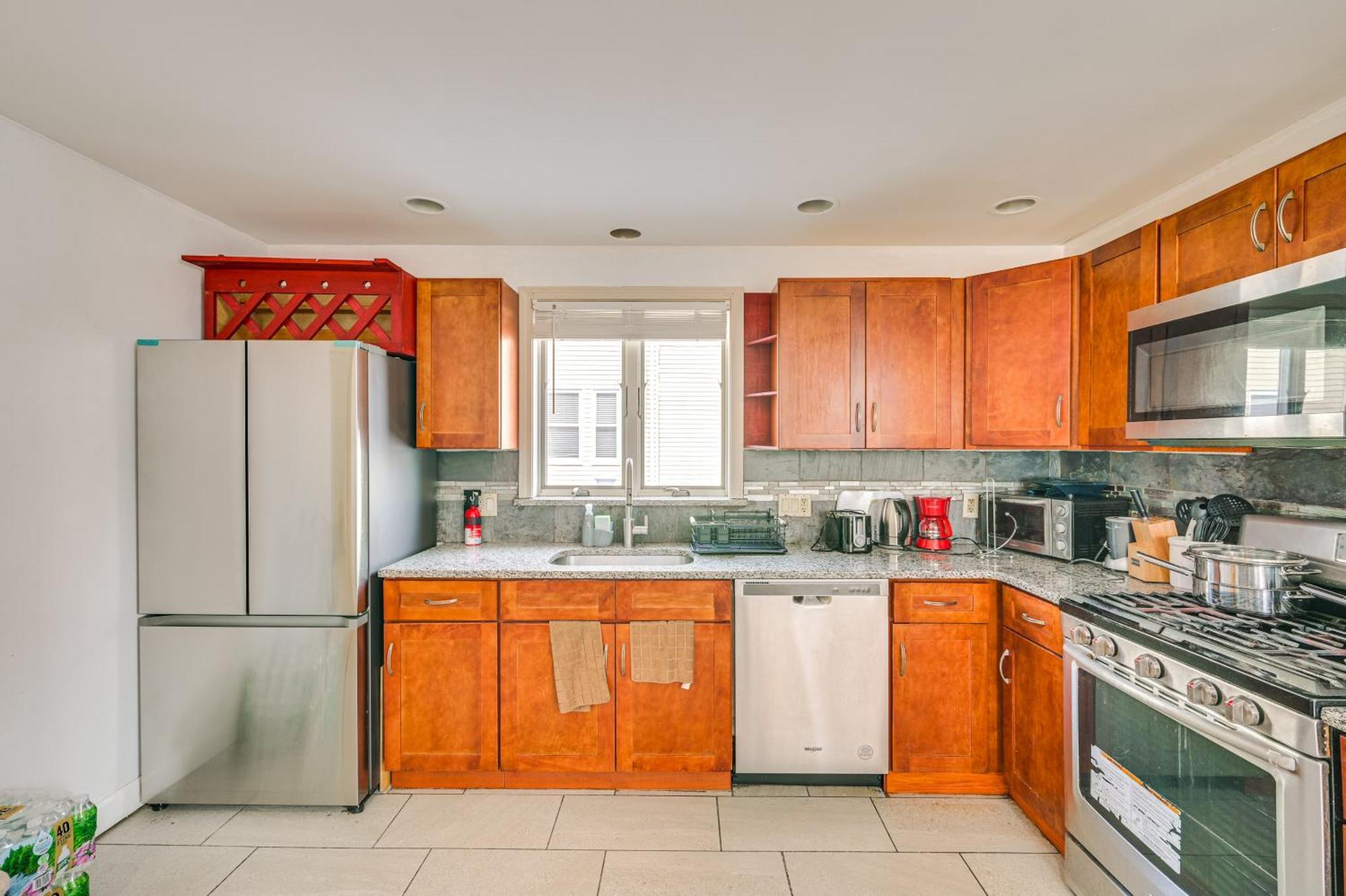 9 Mi To Dtwn Boston Cozy Malden Apartment Екстериор снимка