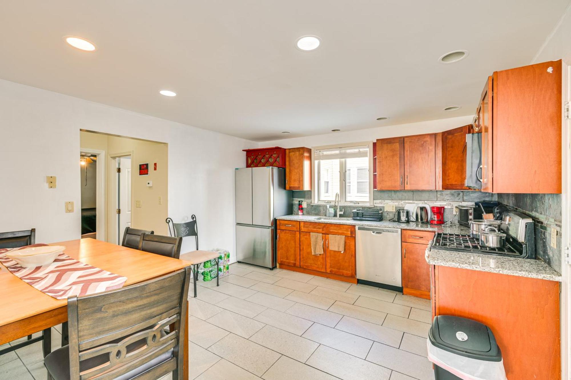 9 Mi To Dtwn Boston Cozy Malden Apartment Екстериор снимка